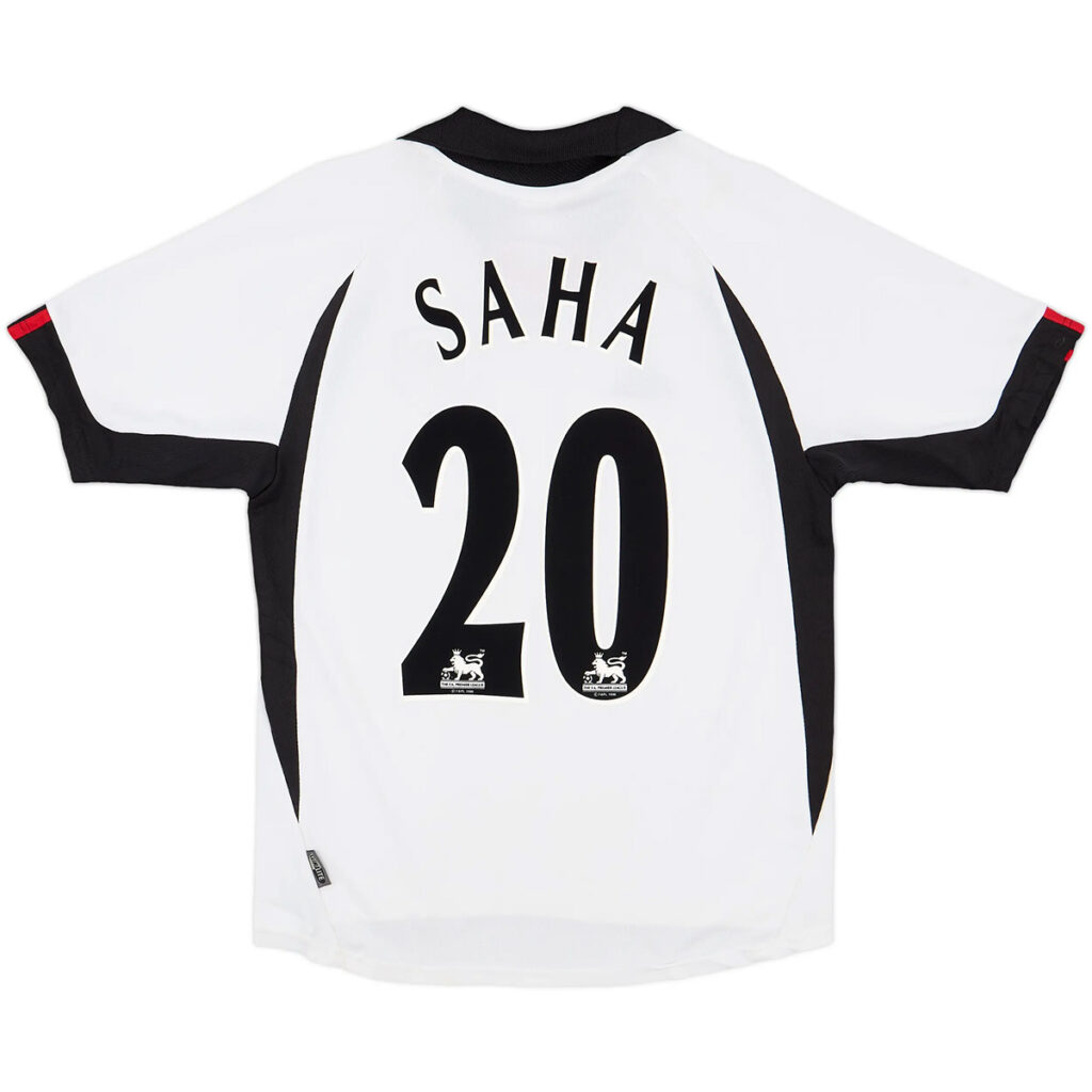 Saha #20 Retro Fulham Home Jersey 2002/03 - Cancha Kits