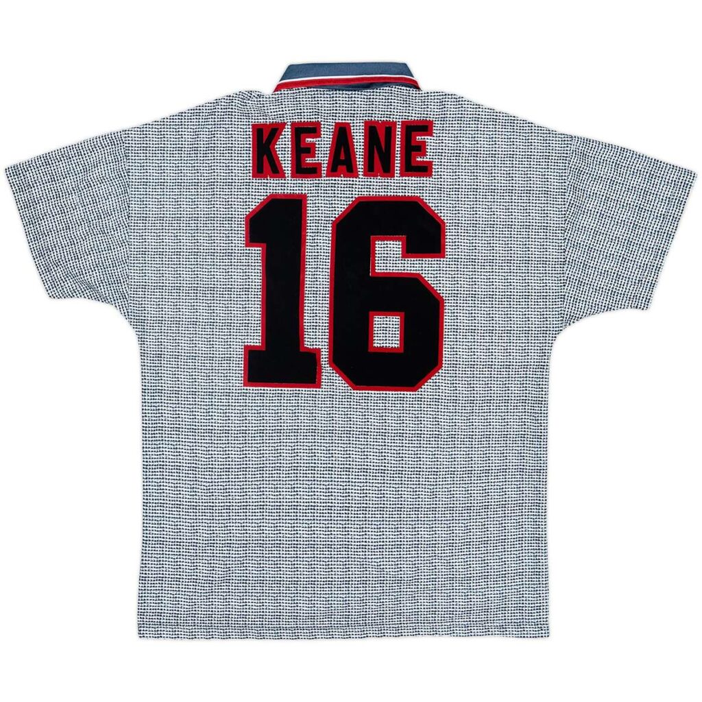 Keane #16 Retro Manchester United Away Jersey 1995/96 - Cancha Kits