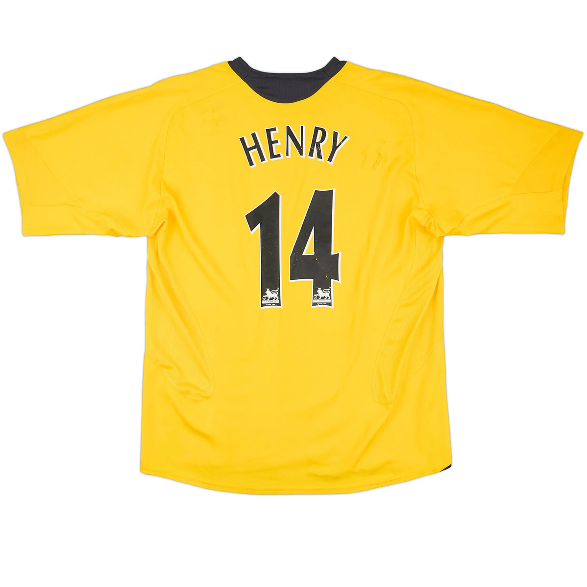 Henry #14 Retro Arsenal Away Jersey 2005/06 — Arsenal Away 2005/06