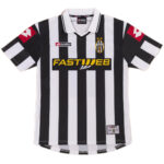 Retro Juventus Home Jersey 2001/02
