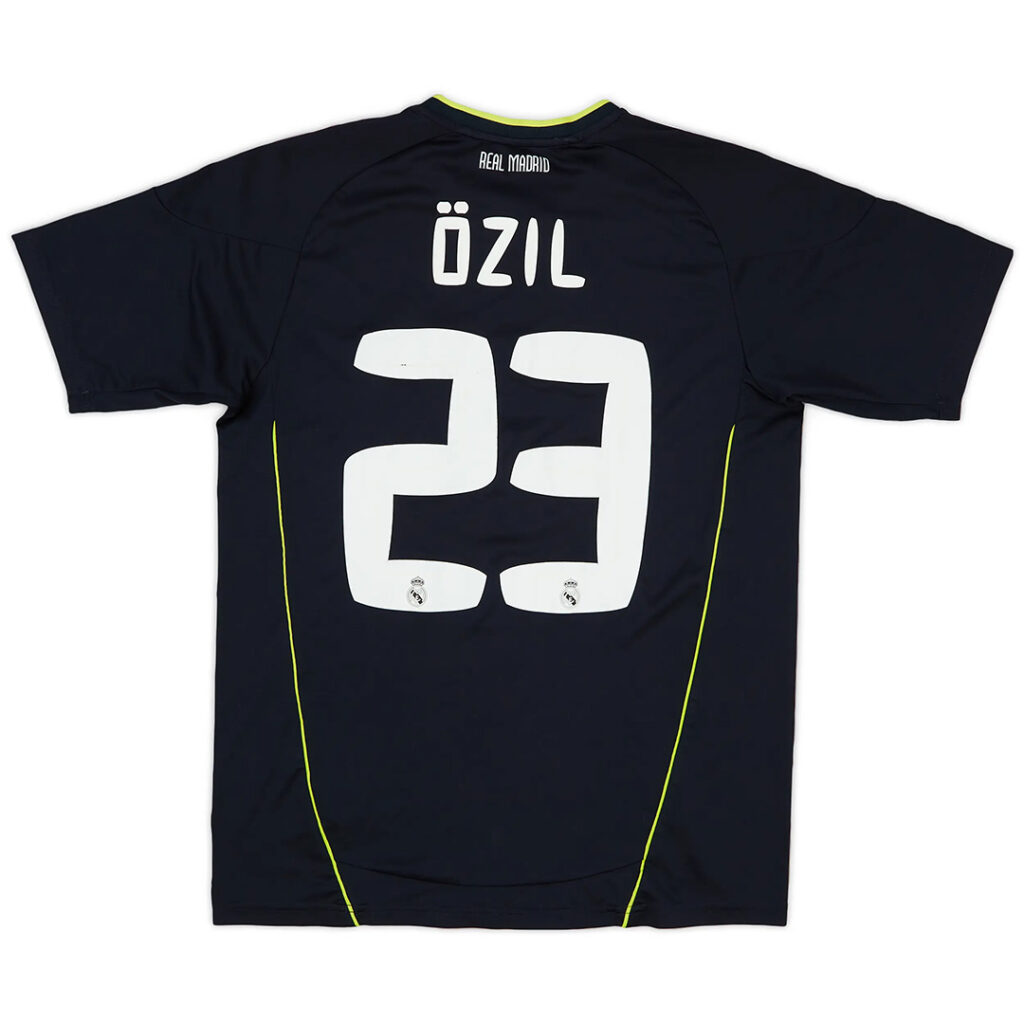 Özil #23 Retro Real Madrid Away Jersey 2010/11 - Cancha Kits