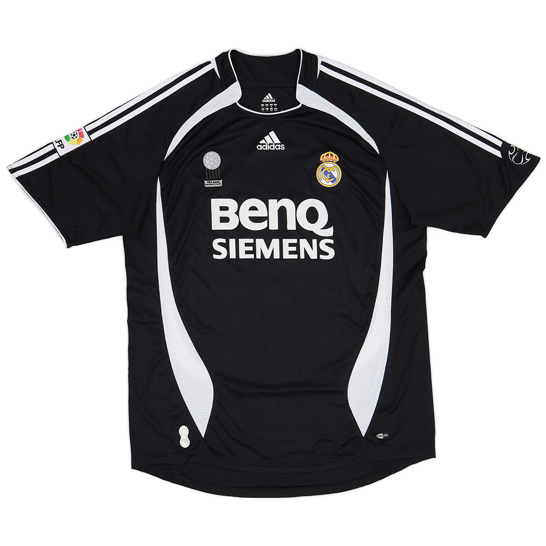 Retro Real Madrid Away Jersey 2006/07 — Real Madrid Away 2006/07
