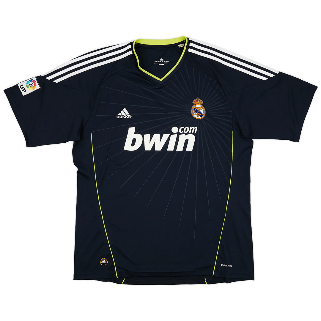Retro Real Madrid Away Jersey 2010/11 — Real Madrid Away 2010/11