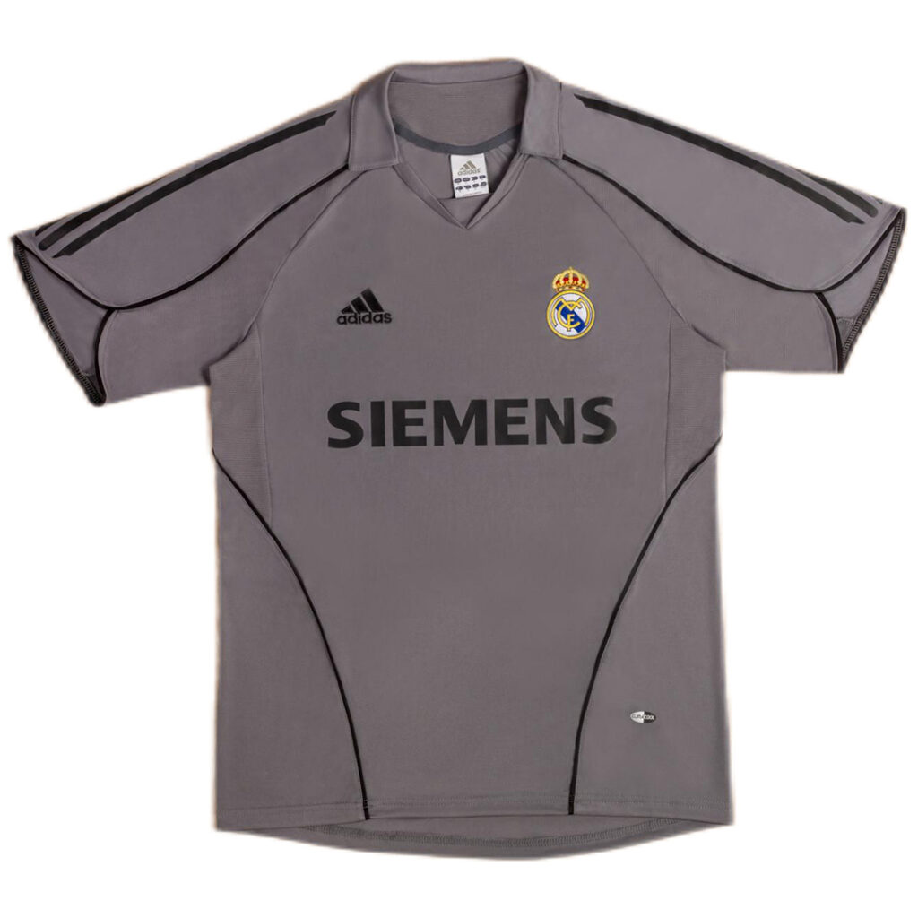 Retro Real Madrid Third Jersey 2005/06 - Cancha Kits